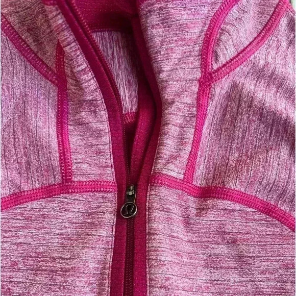 Lululemon Run For Gold 1/2 Zip Heathered Bumble Berry / Bumble Berry Size 6 - Picture 2 of 7